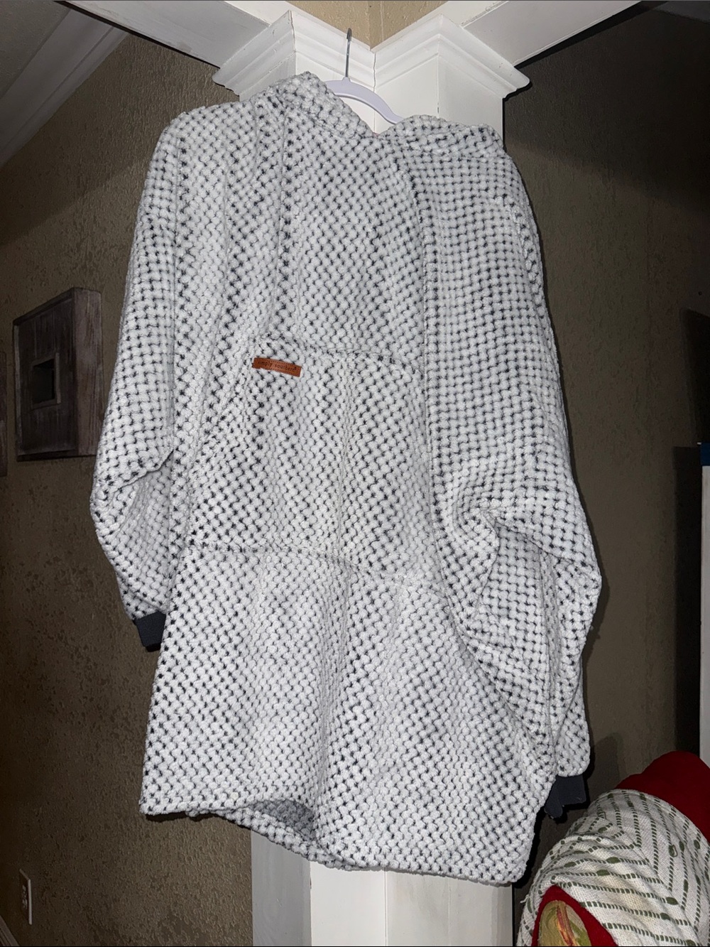 Simply Southern White and Black Textured Sherpa Hoodie